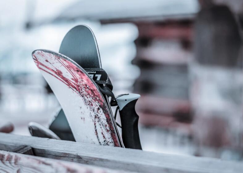 1628215127430517.jpg 加拿大滑雪攻略:顶级滑雪场 + 滑雪装备清单及购买网站推荐(滑雪板,头盔,雪镜,护具等)