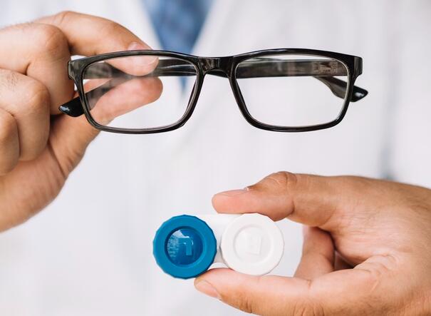 加拿大网上配眼镜攻略：买隐形眼镜、眼镜、美瞳的网站推荐！