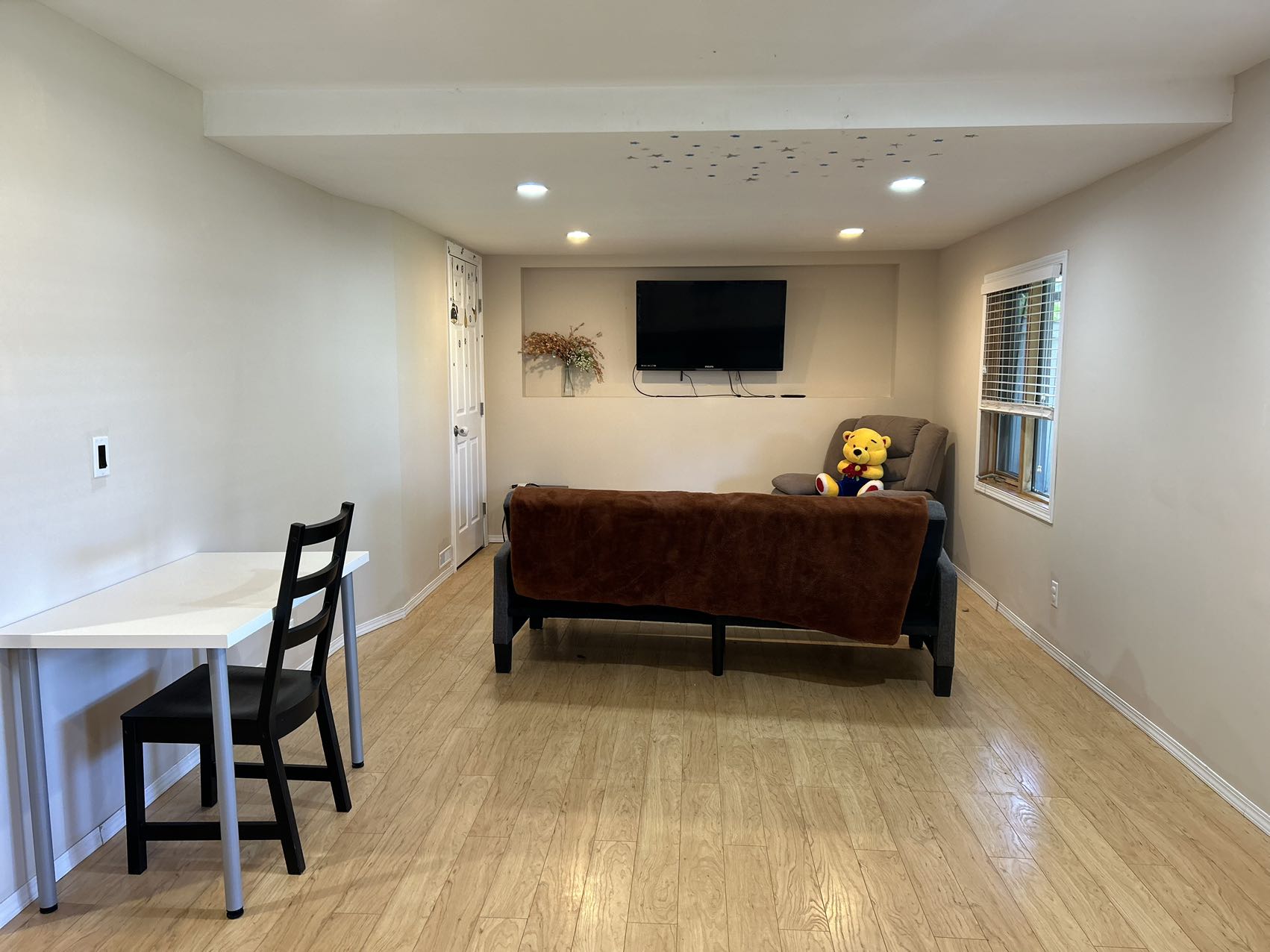 卡尔加里北区Harvest hill两室 walkout出租