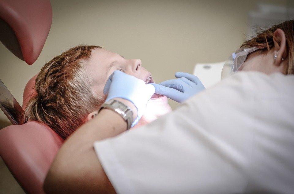 加拿大看牙医全流程科普（项目介绍+费用详情+保险+看牙医词汇）2023 最新